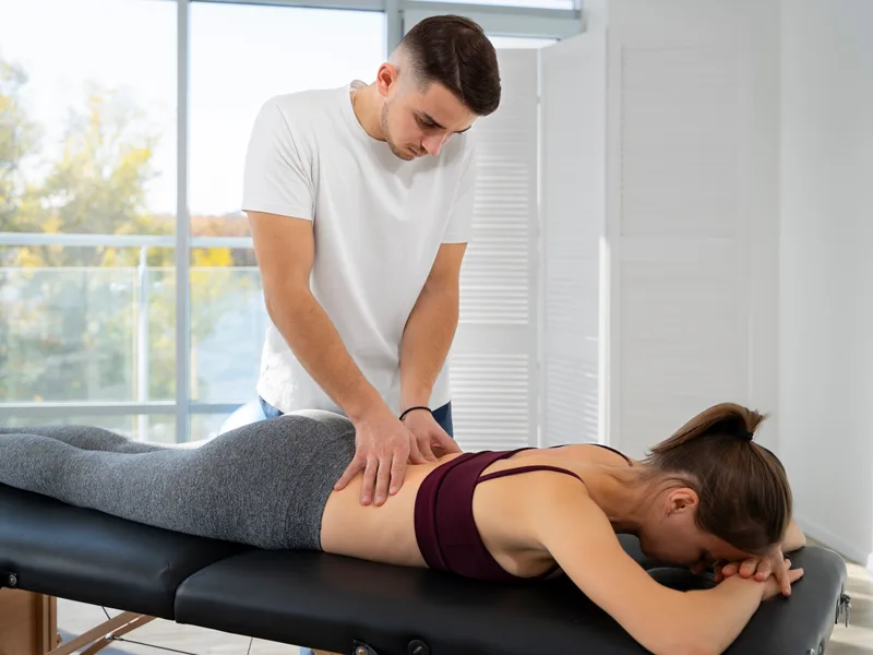 Chiropractic care for hip pain at Total Balance Chiropractic in Chicago