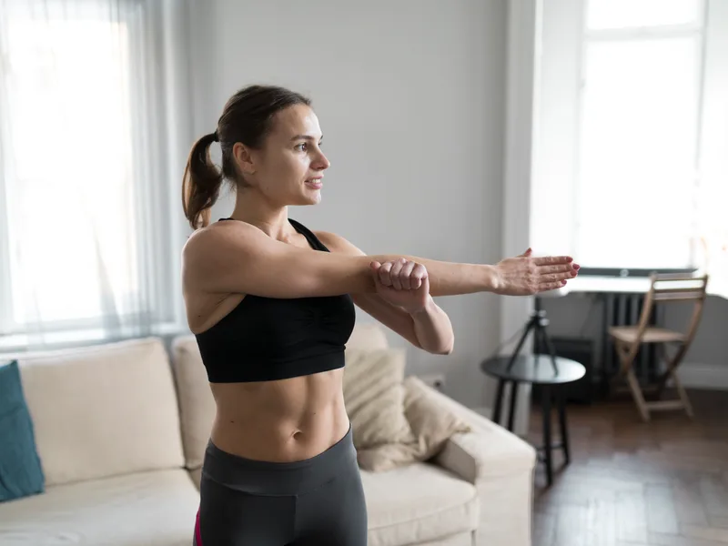 Chiropractic care for shoulder pain at Total Balance Chiropractic in Chicago