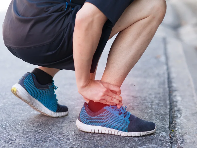 Total Balance Chiropractic treating sprains & strains in Chicago